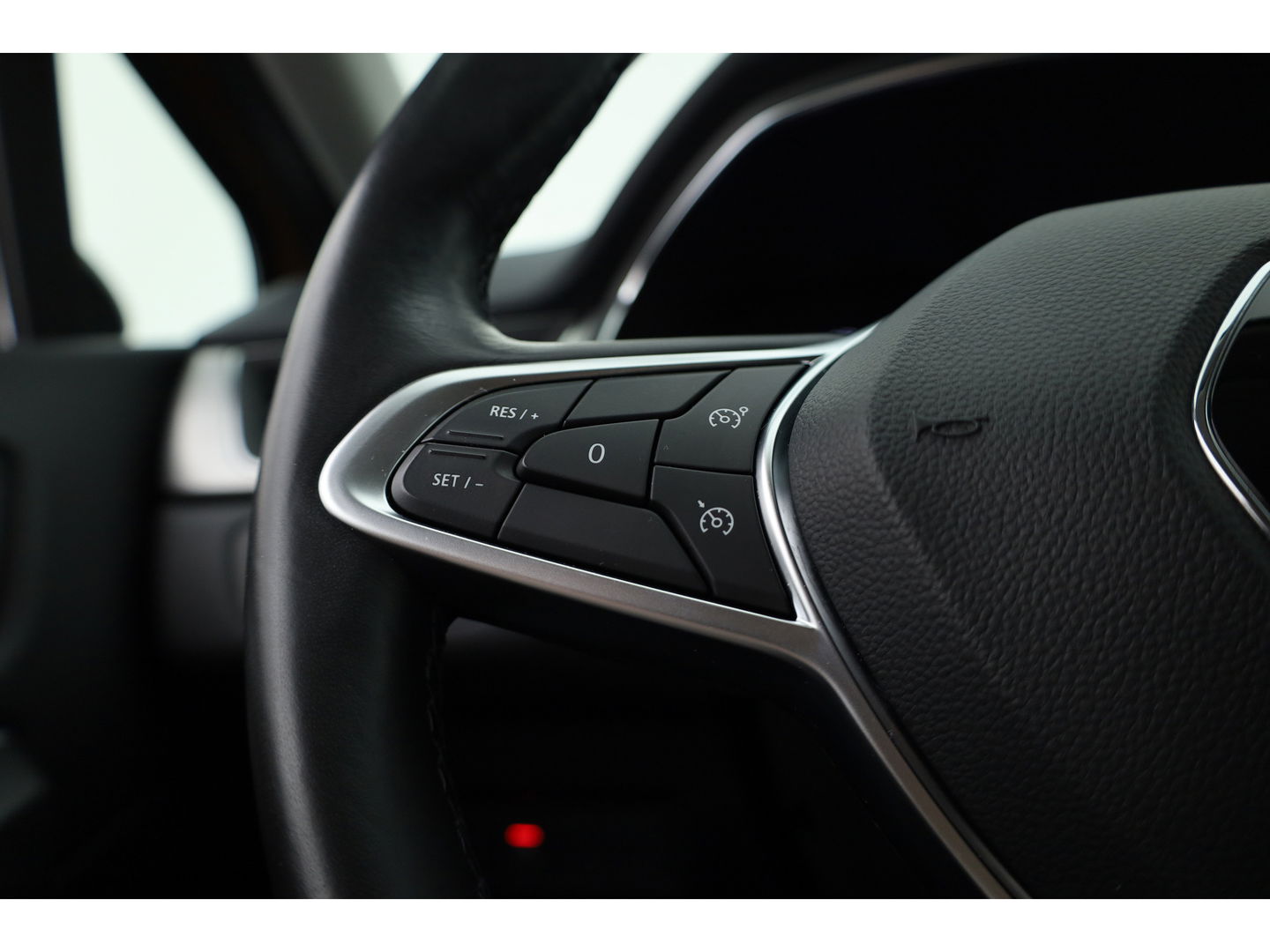 Renault Captur 1.3 TCe 140 Intens | Navi | Stoelverw. | Camera | Trekhaak | Apple CarPlay