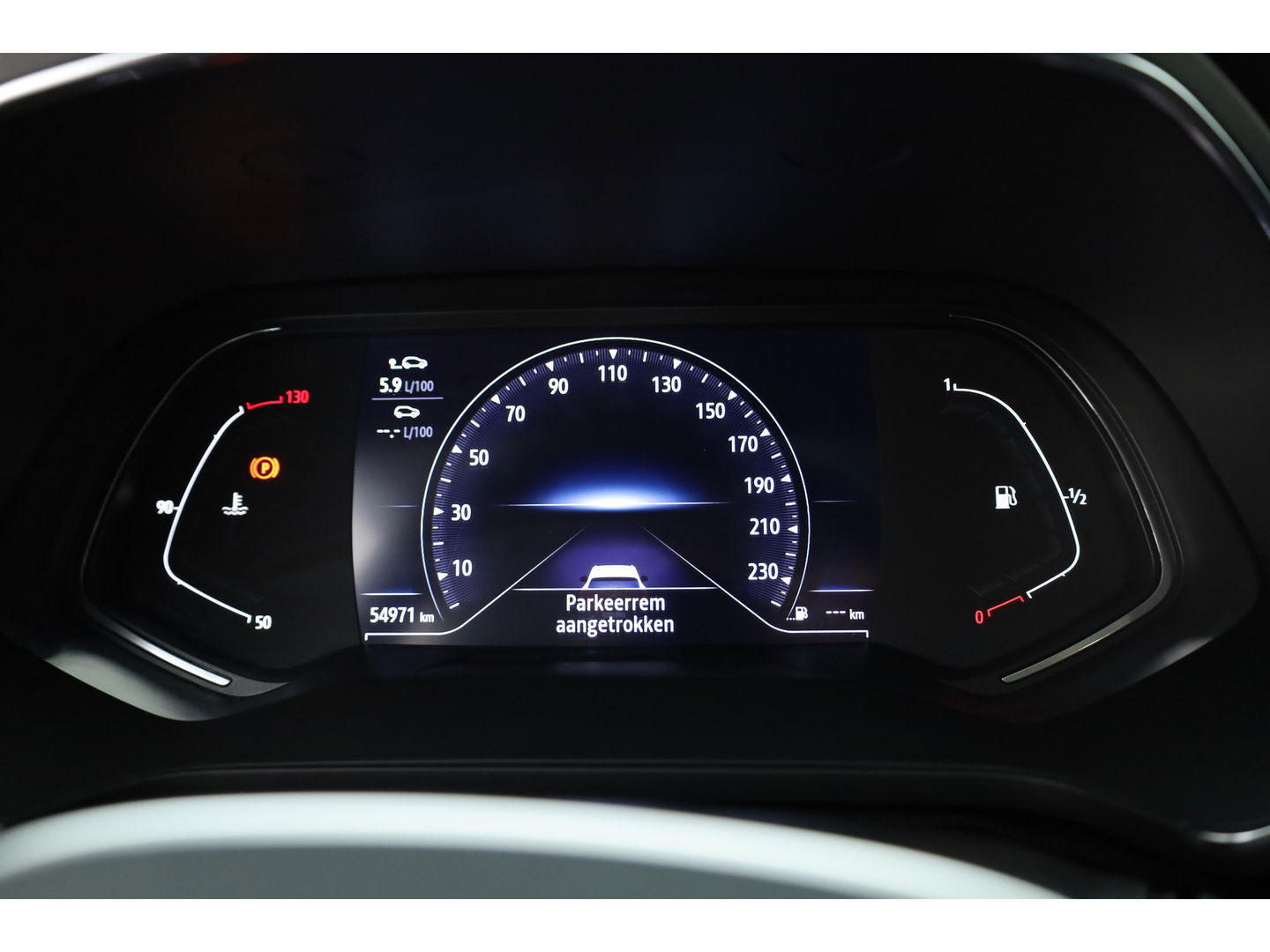 Renault Captur 1.3 TCe 140 Intens | Navi | Stoelverw. | Camera | Trekhaak | Apple CarPlay