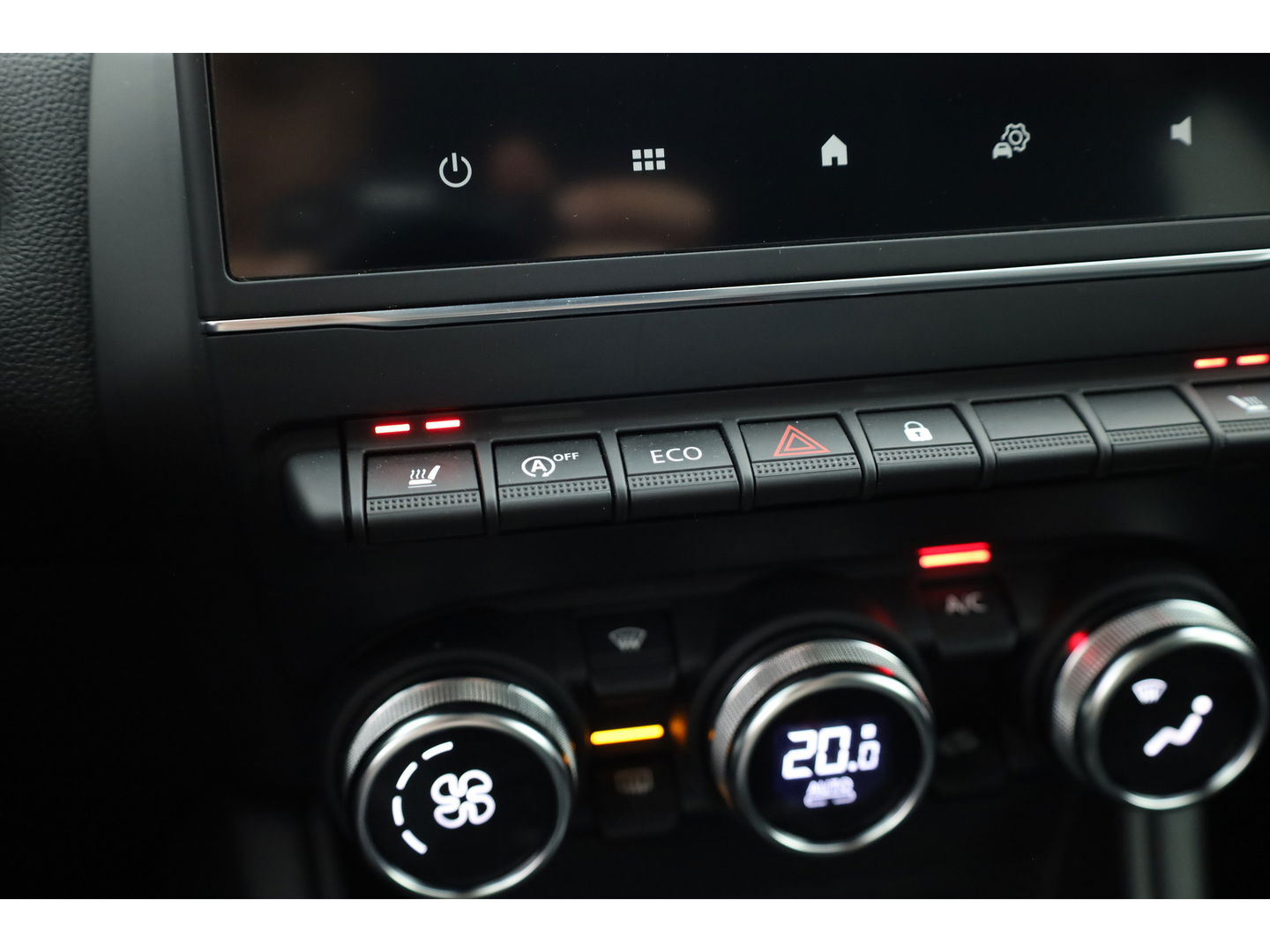 Renault Captur 1.3 TCe 140 Intens | Navi | Stoelverw. | Camera | Trekhaak | Apple CarPlay