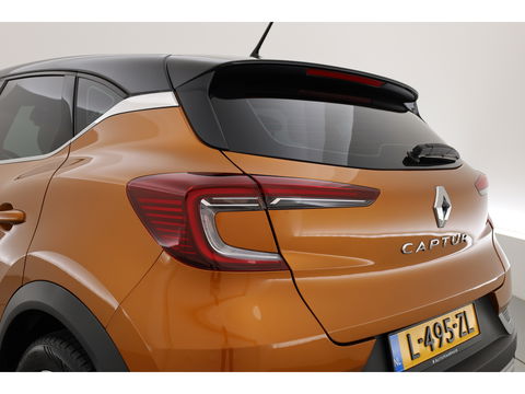 Renault Captur 1.3 TCe 140 Intens | Navi | Stoelverw. | Camera | Trekhaak | Apple CarPlay