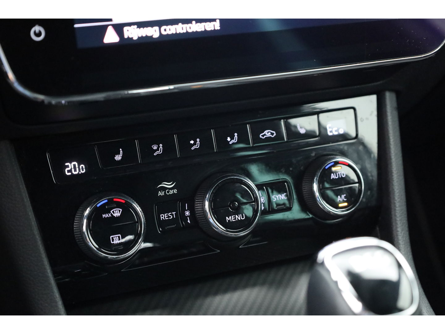 Škoda Superb Combi 1.4 TSI iV Sportline Business PHEV 218pk | Trekgewicht 1600 kg | Adapt. Cruise | Dodehoek det. | 19"