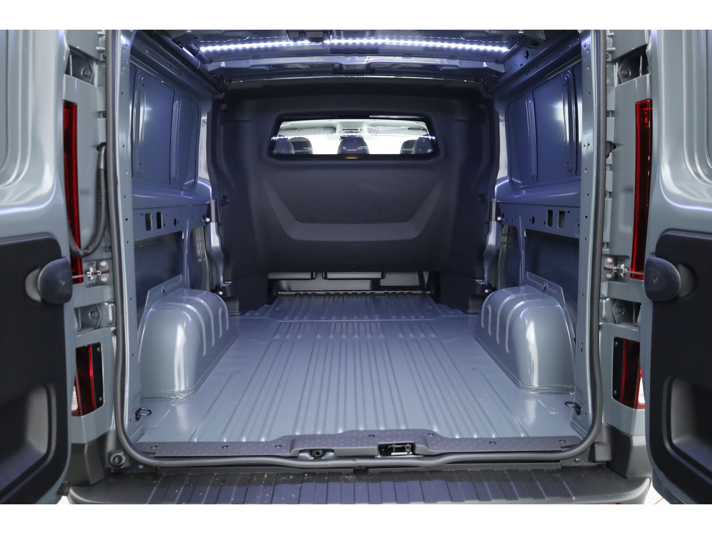 Renault Trafic 2.0 Dci 170pk Automaat L2H1 Extra Dubb.Cab. | 6p. | Camera | Navi | Cruise | Stoelverw.