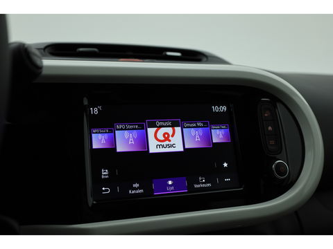 Renault Twingo Z.E. R80 Intens | Navi by App | Mistlampen | PDC | Clima | All Seasons