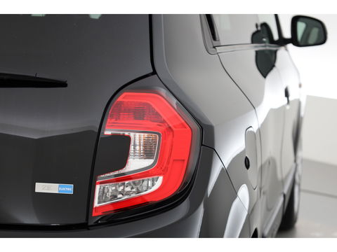 Renault Twingo Z.E. R80 Intens | Navi by App | Mistlampen | PDC | Clima | All Seasons