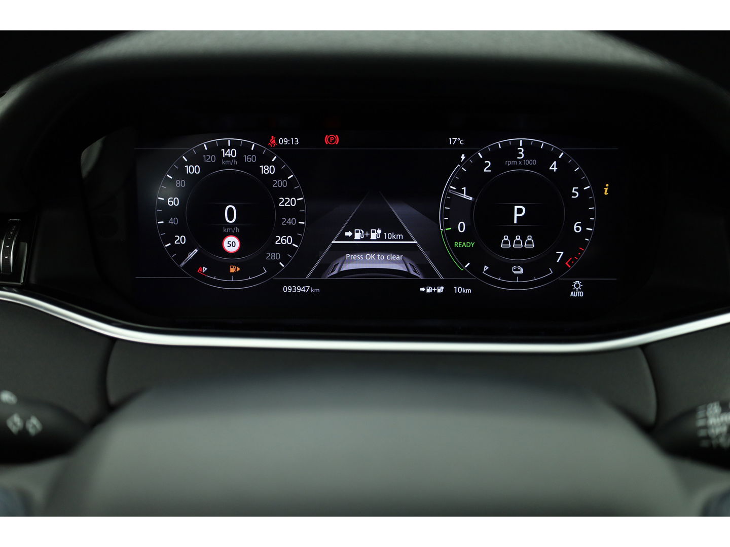 Land Rover Range Rover Evoque 1.5 P300e AWD SE | Navi | Camera | Afn. Trekhaak | Memory Seats | Stoel- Stuurverw.