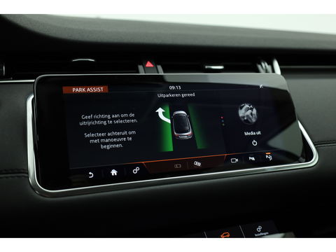 Land Rover Range Rover Evoque 1.5 P300e AWD SE | Navi | Camera | Afn. Trekhaak | Memory Seats | Stoel- Stuurverw.