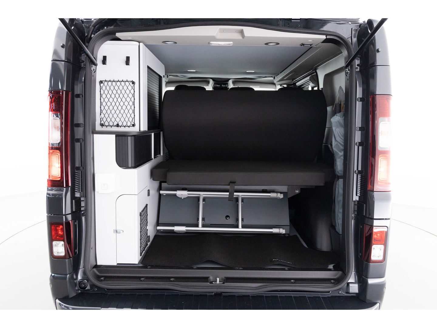 Renault Trafic AntilopeVan Flex5 2.0 Blue 150 EDC L1H1 | Hefdak | 5 zits | Luifel + tent | 2x 2 pers. bed | Fietsendrager