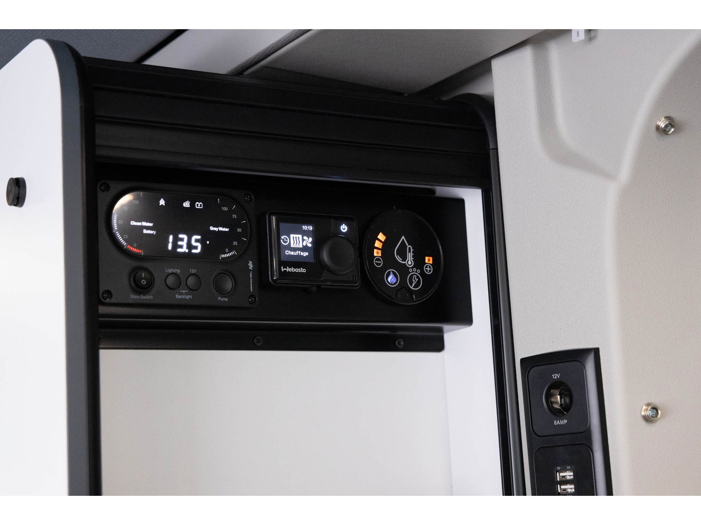 Renault Trafic AntilopeVan Flex5 2.0 Blue 150 EDC L1H1 | Hefdak | 5 zits | Luifel + tent | 2x 2 pers. bed | Fietsendrager