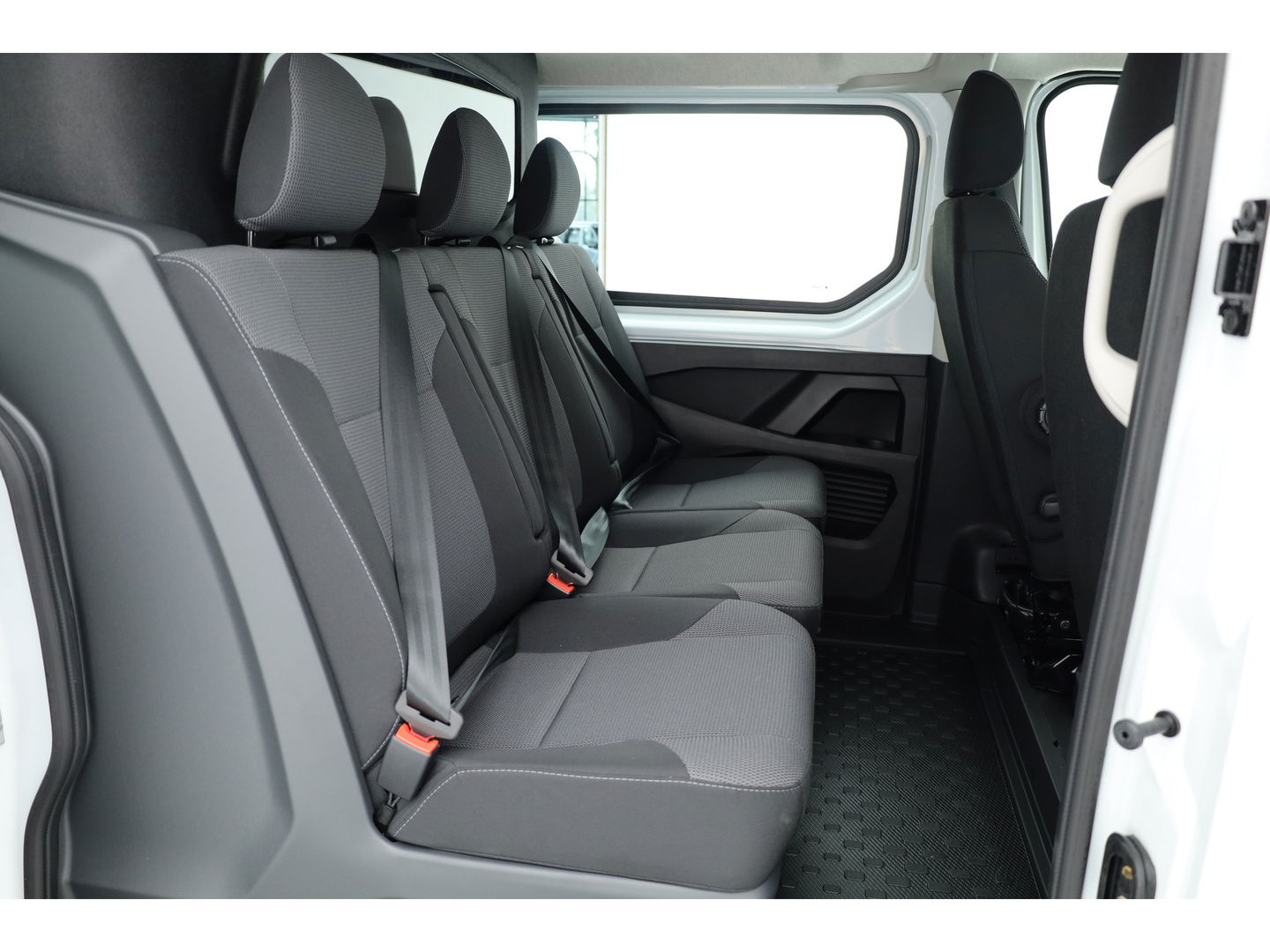 Renault Trafic 2.0 Blue dCi 130pk Dubb. Cab. L2H1 Start | Camera | Cruise | BPM Vrij