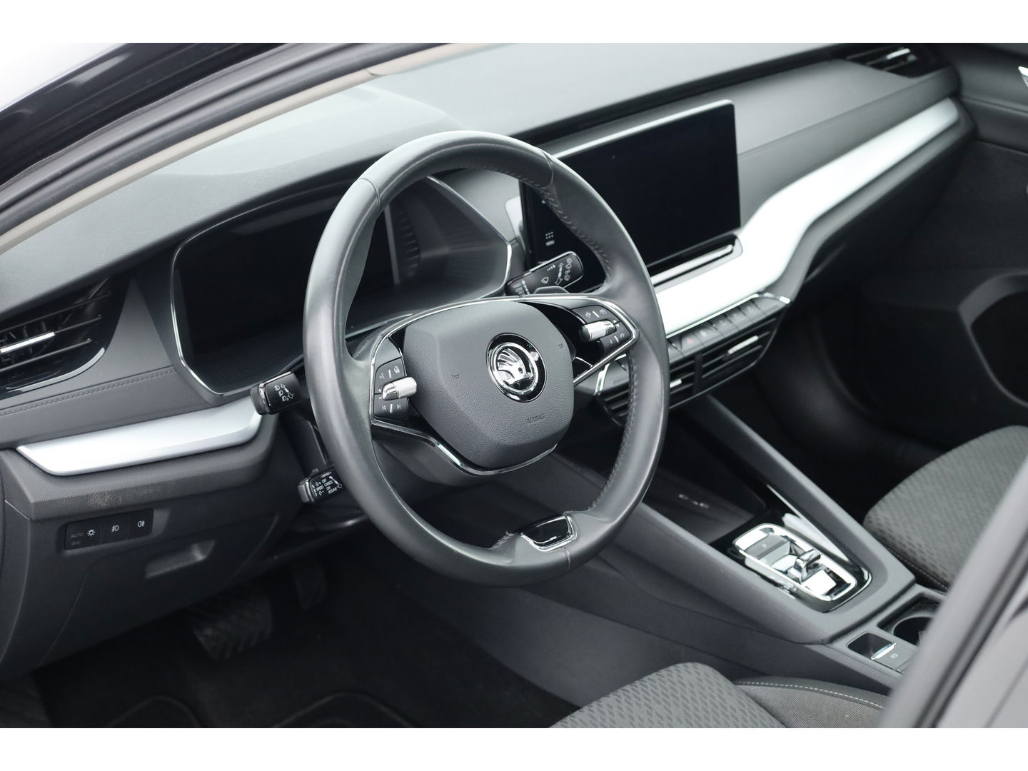 Škoda Octavia Combi 1.5 e-TSI Business Edition DSG | Pano | Massage | Adapt. Cruise | Camera | Afn. Trekhaak | Stoel- Stuurverw.