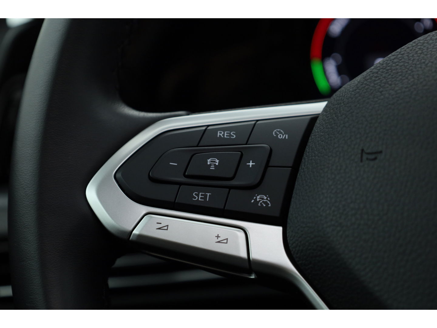 Volkswagen Golf 1.4 eHybrid | Pano | HUD | IQ. Light | Elek. Trekhaak | Stoel- Stuurverw.