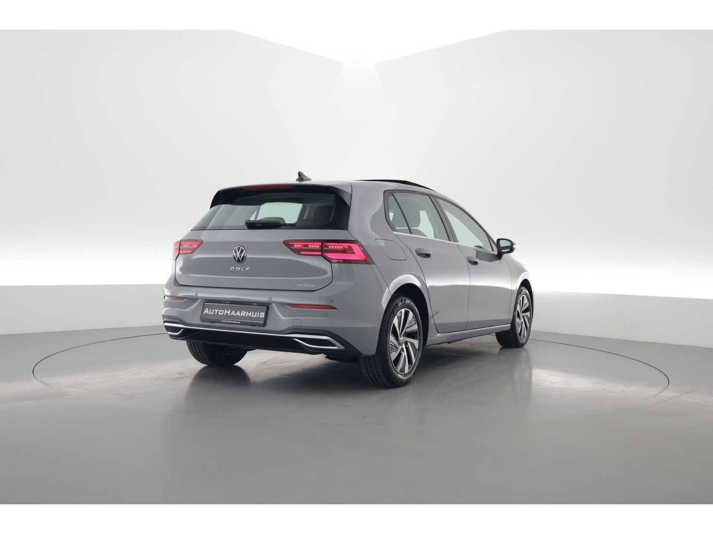 Volkswagen Golf 1.4 eHybrid | Pano | HUD | IQ. Light | Elek. Trekhaak | Stoel- Stuurverw.