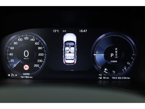 Volvo XC40 T4 Recharge Inscription Expression | Apple Carplay | Achterruitrijcamera | Stoel - stuurverwarm. | Elek. achterklep |