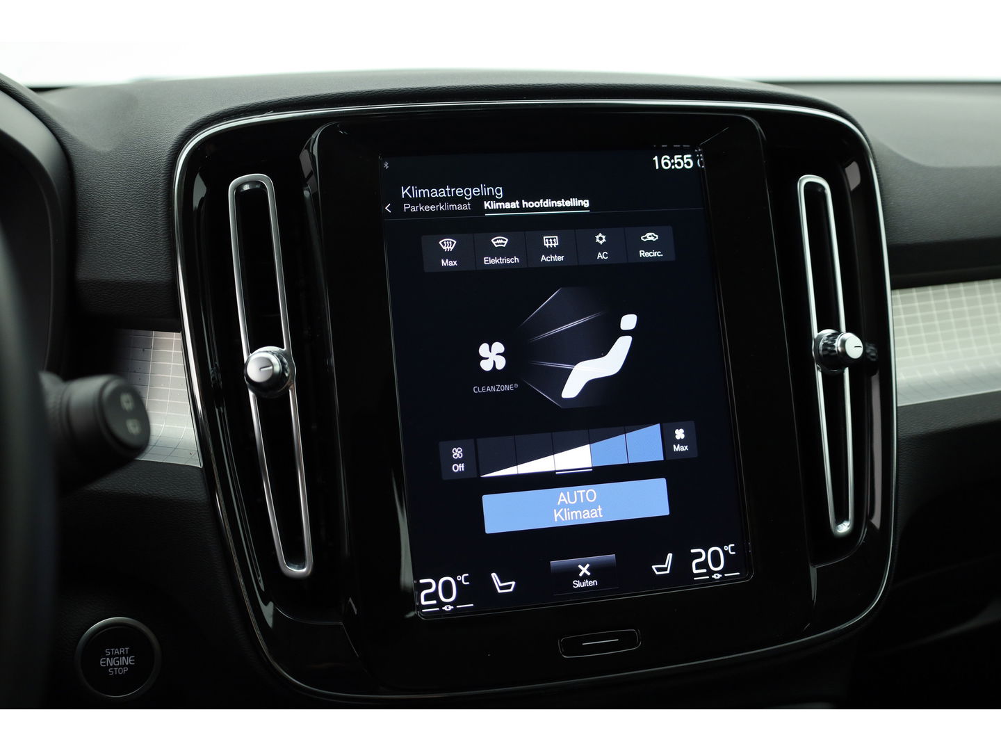 Volvo XC40 T4 Recharge Inscription Expression | Apple Carplay | Achterruitrijcamera | Stoel - stuurverwarm. | Elek. achterklep |