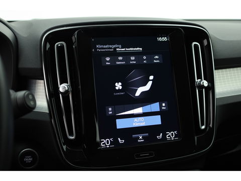 Volvo XC40 T4 Recharge Inscription Expression | Apple Carplay | Achterruitrijcamera | Stoel - stuurverwarm. | Elek. achterklep |