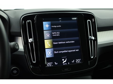 Volvo XC40 T4 Recharge Inscription Expression | Apple Carplay | Achterruitrijcamera | Stoel - stuurverwarm. | Elek. achterklep |
