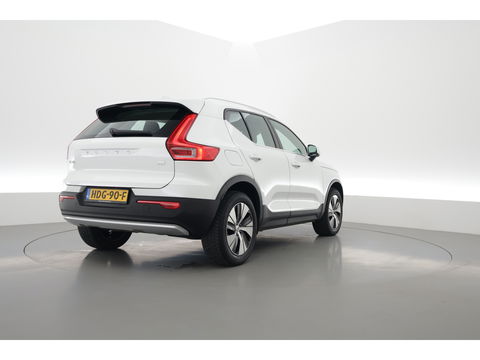 Volvo XC40 T4 Recharge Inscription Expression | Apple Carplay | Achterruitrijcamera | Stoel - stuurverwarm. | Elek. achterklep |
