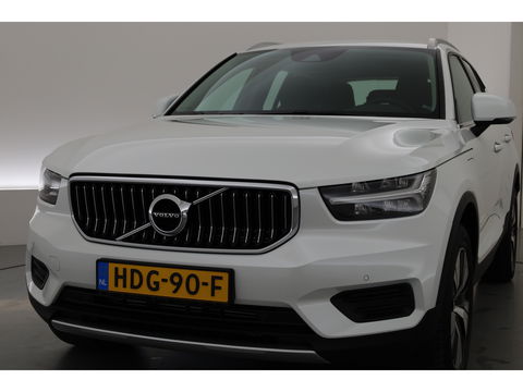 Volvo XC40 T4 Recharge Inscription Expression | Apple Carplay | Achterruitrijcamera | Stoel - stuurverwarm. | Elek. achterklep |