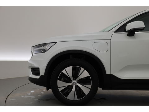 Volvo XC40 T4 Recharge Inscription Expression | Apple Carplay | Achterruitrijcamera | Stoel - stuurverwarm. | Elek. achterklep |