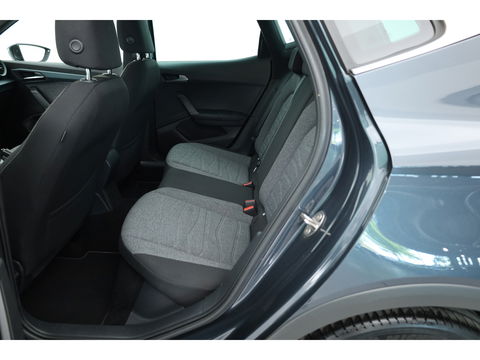 SEAT Arona 1.0 TSI Xperience | Navi by App | Stoelverw. | Keyless | PDC A | Clima | LED