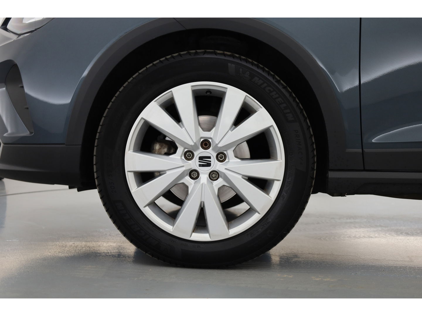 SEAT Arona 1.0 TSI Xperience | Navi by App | Stoelverw. | Keyless | PDC A | Clima | LED
