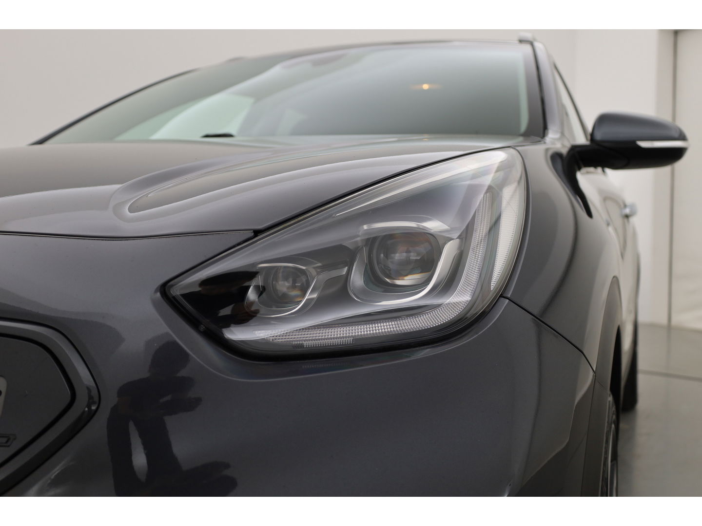 Kia e-Niro ExecutiveLine 64 kWh | CarPlay | JBL | Leder | Keyless | Camera | Stoelventilatie | Navi