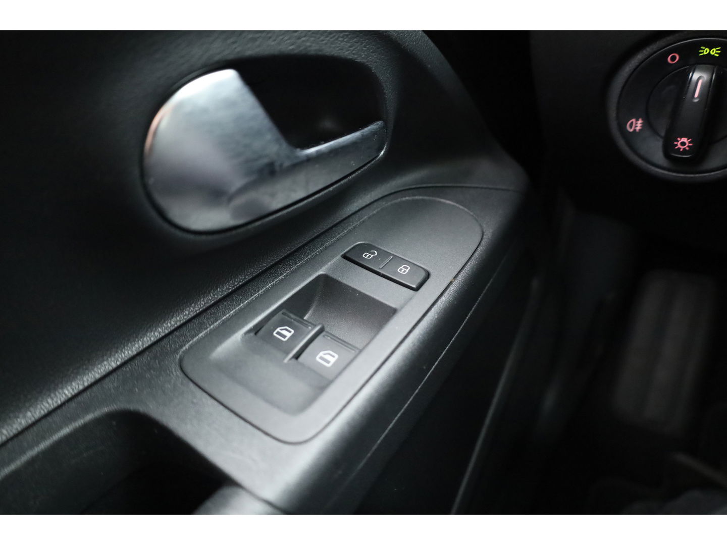 Volkswagen up! 1.0 move up! BlueMotion | Airco | Bluetooth | Radio