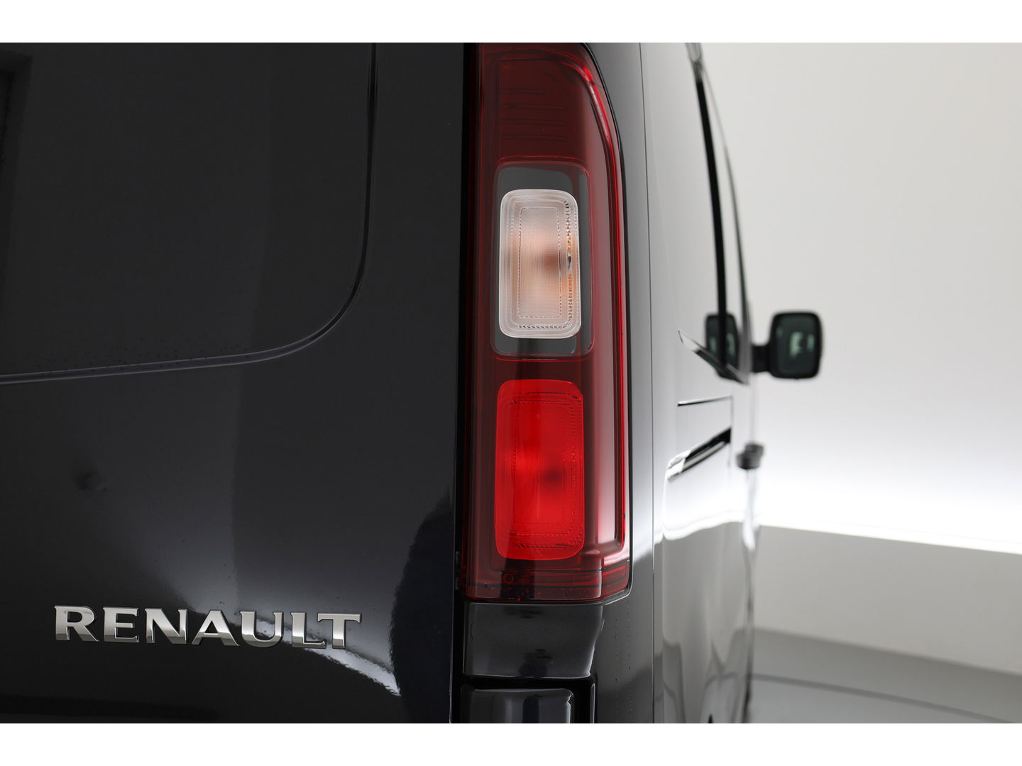 Renault Trafic 2.0 Blue-170pk-Automaat L2H1 Extra Dubb.Cab. | 6p | Camera | Cruise | Navi | Voorraad | BPM Vrij