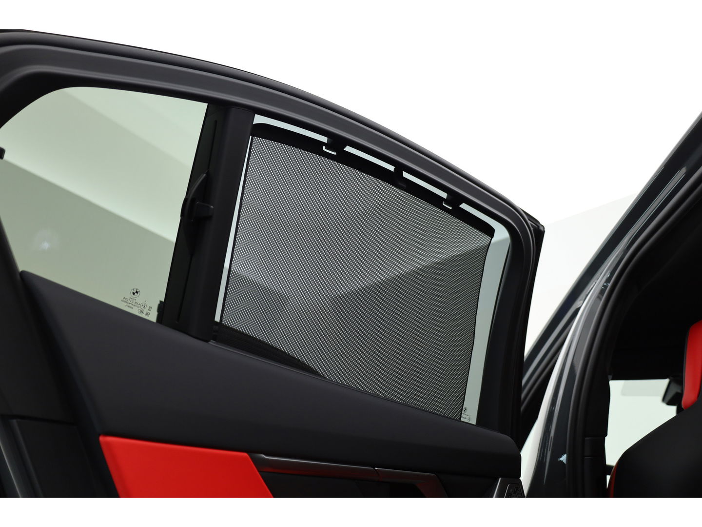 BMW 5 Serie M5 585pk | Keramisch | Driving Assistant pro. | Carbon | M Driver's pack | B&W