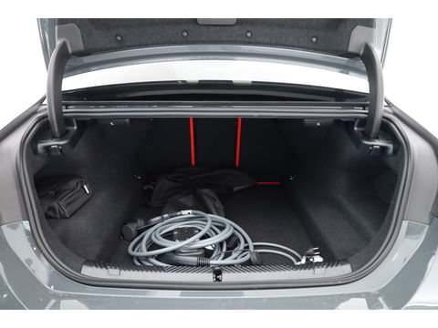 BMW 5 Serie M5 585pk | Keramisch | Driving Assistant pro. | Carbon | M Driver's pack | B&W