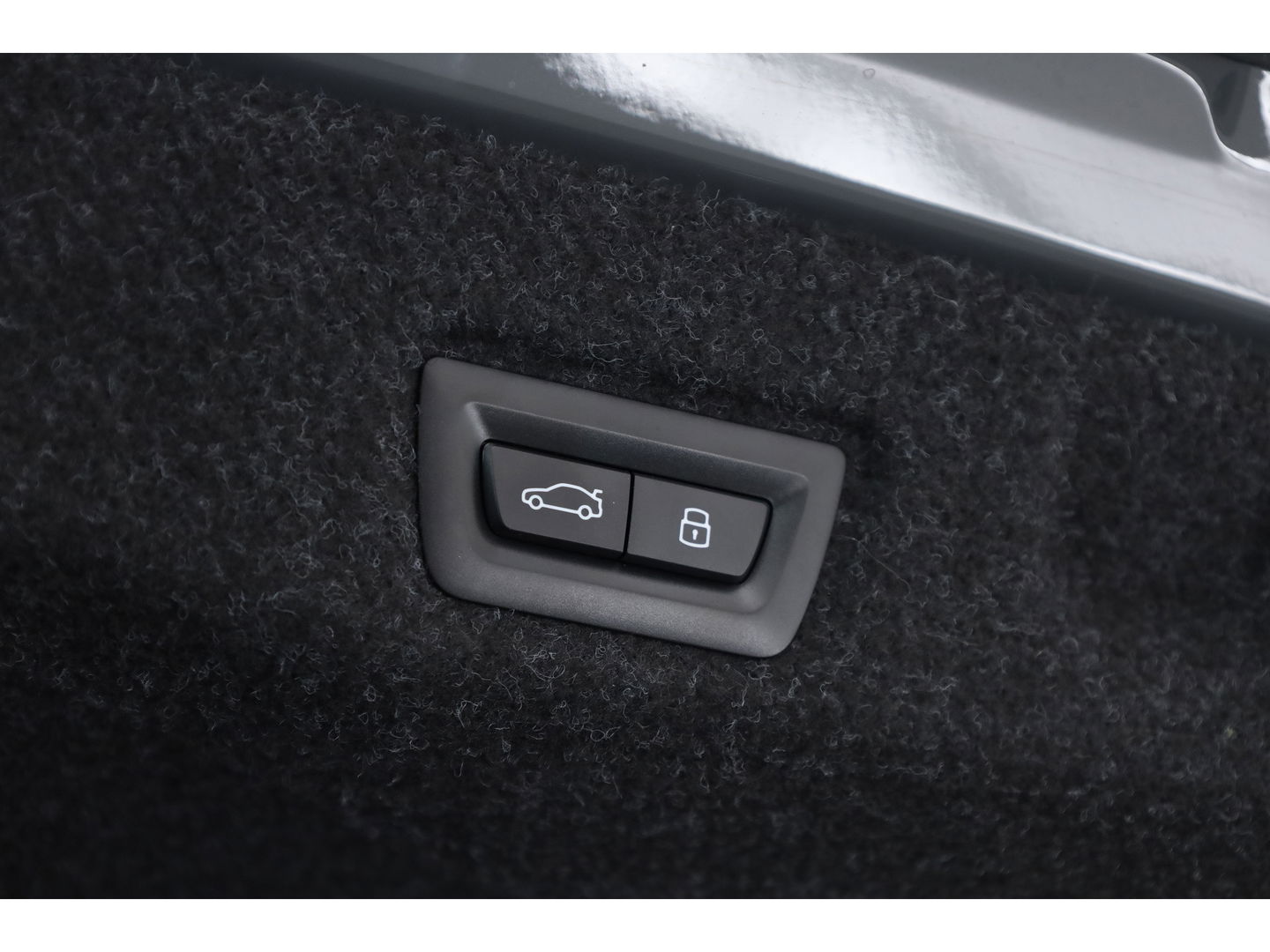 BMW 5 Serie M5 585pk | Keramisch | Driving Assistant pro. | Carbon | M Driver's pack | B&W