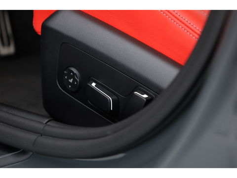 BMW 5 Serie M5 585pk | Keramisch | Driving Assistant pro. | Carbon | M Driver's pack | B&W