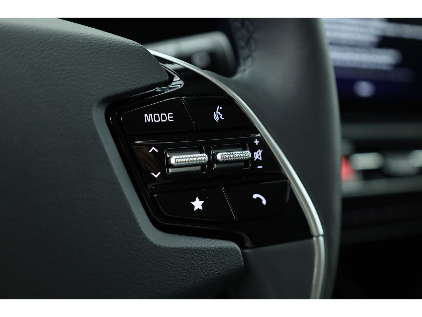 Kia Niro 1.6 GDi PHEV Spirit Tech. | HUD | Harman Kardon | Elek. Stoelen | Stoelventilatie | Camera