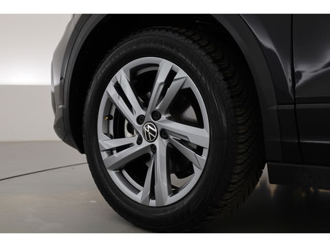 Volkswagen T-Roc Cabrio 1.5 TSI R-Line DSG | Navi | Stoel- Stuurverw. | IQ. Light | Travel Assist | Dodehoekdet.