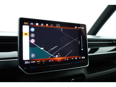 Volkswagen ID. Buzz Pro 86 kWh LWB 7p. | Camera | Adapt. Cruise | Stoel- Stuurverw. | Navi |