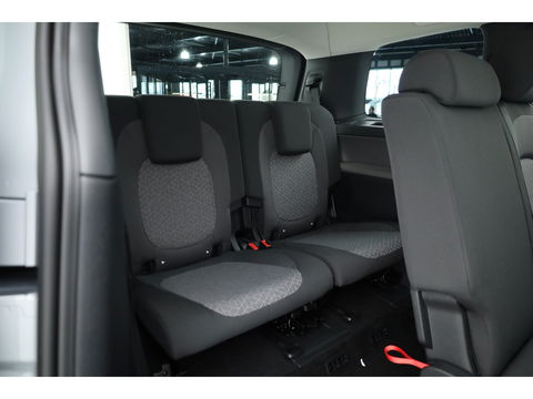 Volkswagen ID. Buzz Pro 86 kWh LWB 7p. | Camera | Adapt. Cruise | Stoel- Stuurverw. | Navi |