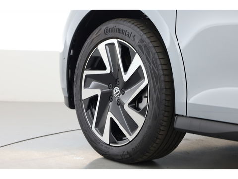 Volkswagen ID. Buzz Pro 86 kWh LWB 7p. | Camera | Adapt. Cruise | Stoel- Stuurverw. | Navi |
