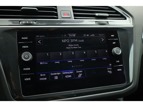 Volkswagen Tiguan 1.5 TSI DSG 150pk | Navi | Camera | Travel Assist | Stoel- Stuurverw. | Dodehoekdet.