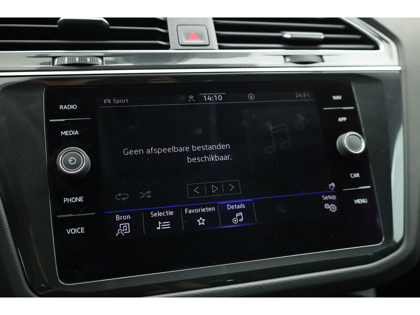 Volkswagen Tiguan 1.5 TSI DSG 150pk | Navi | Camera | Travel Assist | Stoel- Stuurverw. | Dodehoekdet.