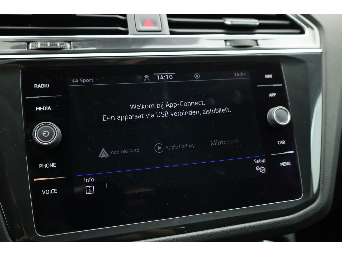 Volkswagen Tiguan 1.5 TSI DSG 150pk | Navi | Camera | Travel Assist | Stoel- Stuurverw. | Dodehoekdet.