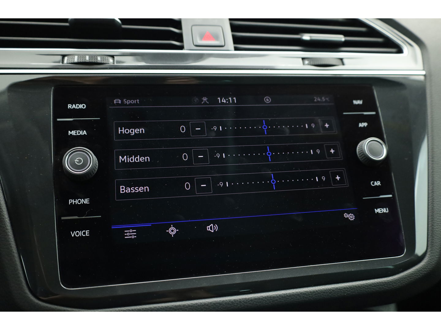 Volkswagen Tiguan 1.5 TSI DSG 150pk | Navi | Camera | Travel Assist | Stoel- Stuurverw. | Dodehoekdet.