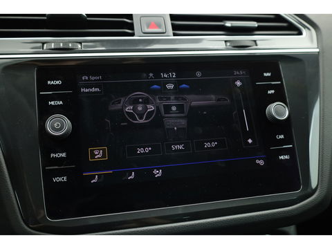 Volkswagen Tiguan 1.5 TSI DSG 150pk | Navi | Camera | Travel Assist | Stoel- Stuurverw. | Dodehoekdet.