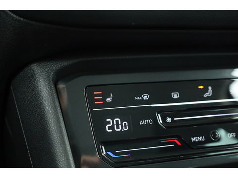 Volkswagen Tiguan 1.5 TSI DSG 150pk | Navi | Camera | Travel Assist | Stoel- Stuurverw. | Dodehoekdet.