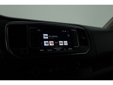 Opel Vivaro 2.0 CDTI L3H1 Edition 3 Pers. | 120pk | Navi | Trekhaak | Apple CarPlay | Cruise | Camera