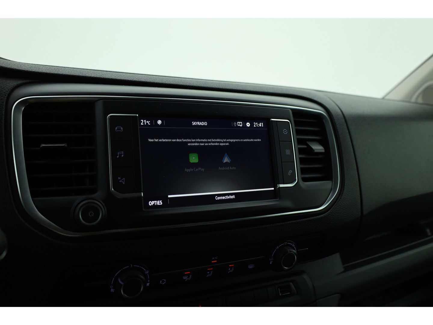 Opel Vivaro 2.0 CDTI L3H1 Edition 3 Pers. | 120pk | Navi | Trekhaak | Apple CarPlay | Cruise | Camera