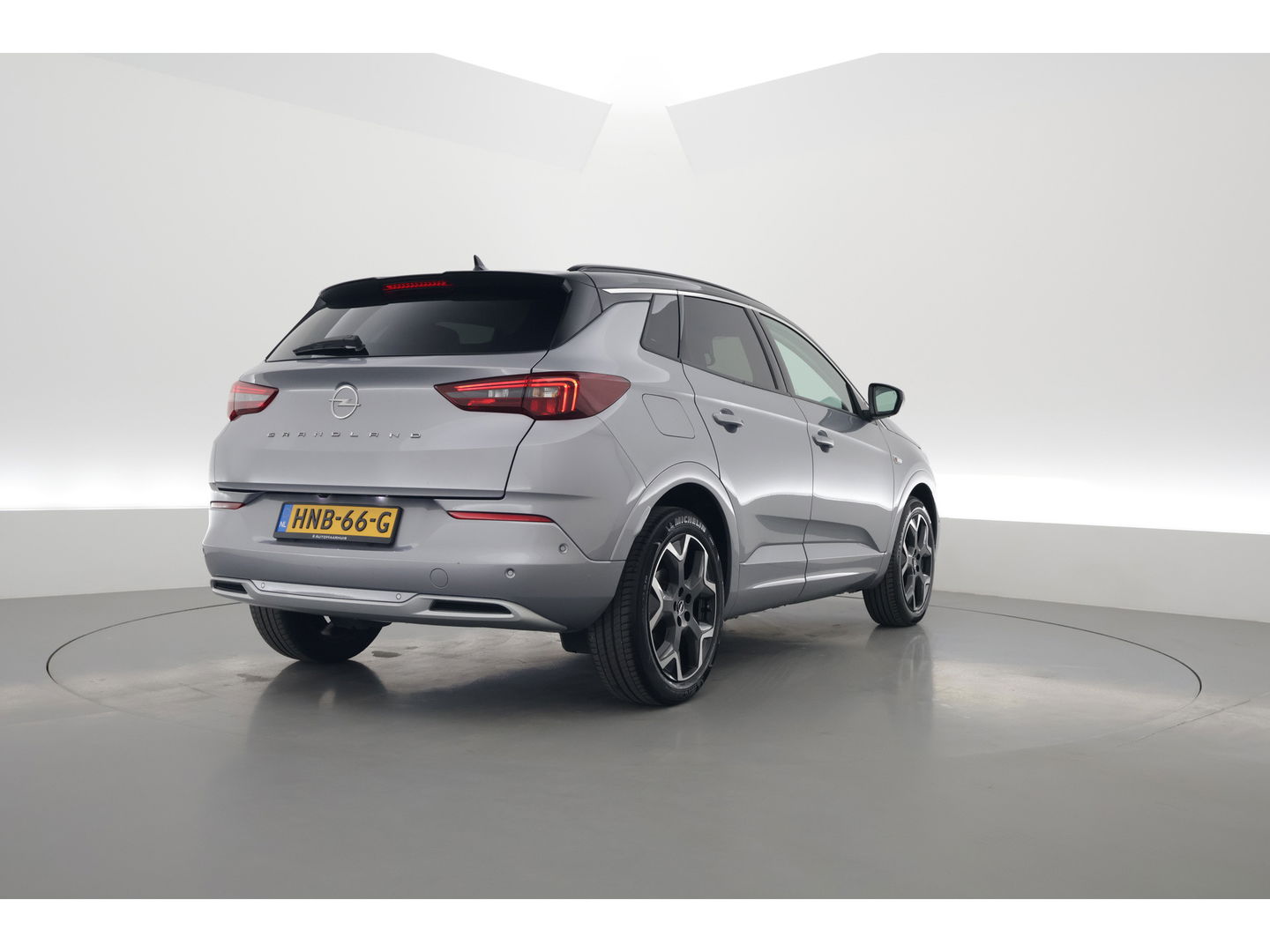 Opel Grandland 1.2 Turbo Ultimate | Navi | Stoel- Stuurverw. | Keyless | Apple Carplay | Dodehoekdet.