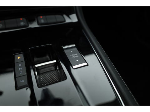 Opel Grandland 1.2 Turbo Ultimate | Navi | Stoel- Stuurverw. | Keyless | Apple Carplay | Dodehoekdet.