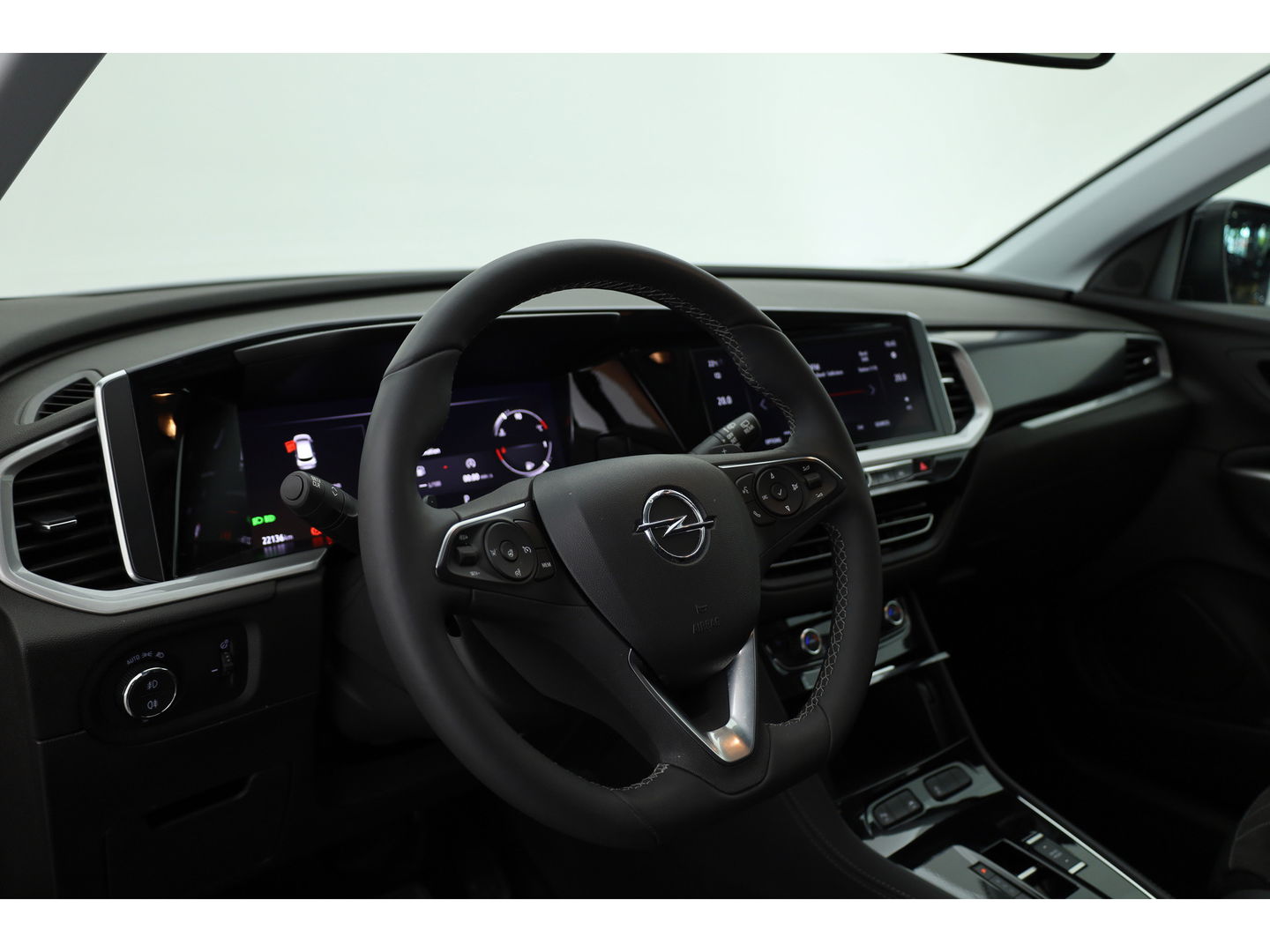 Opel Grandland 1.2 Turbo Ultimate | Navi | Stoel- Stuurverw. | Keyless | Apple Carplay | Dodehoekdet.