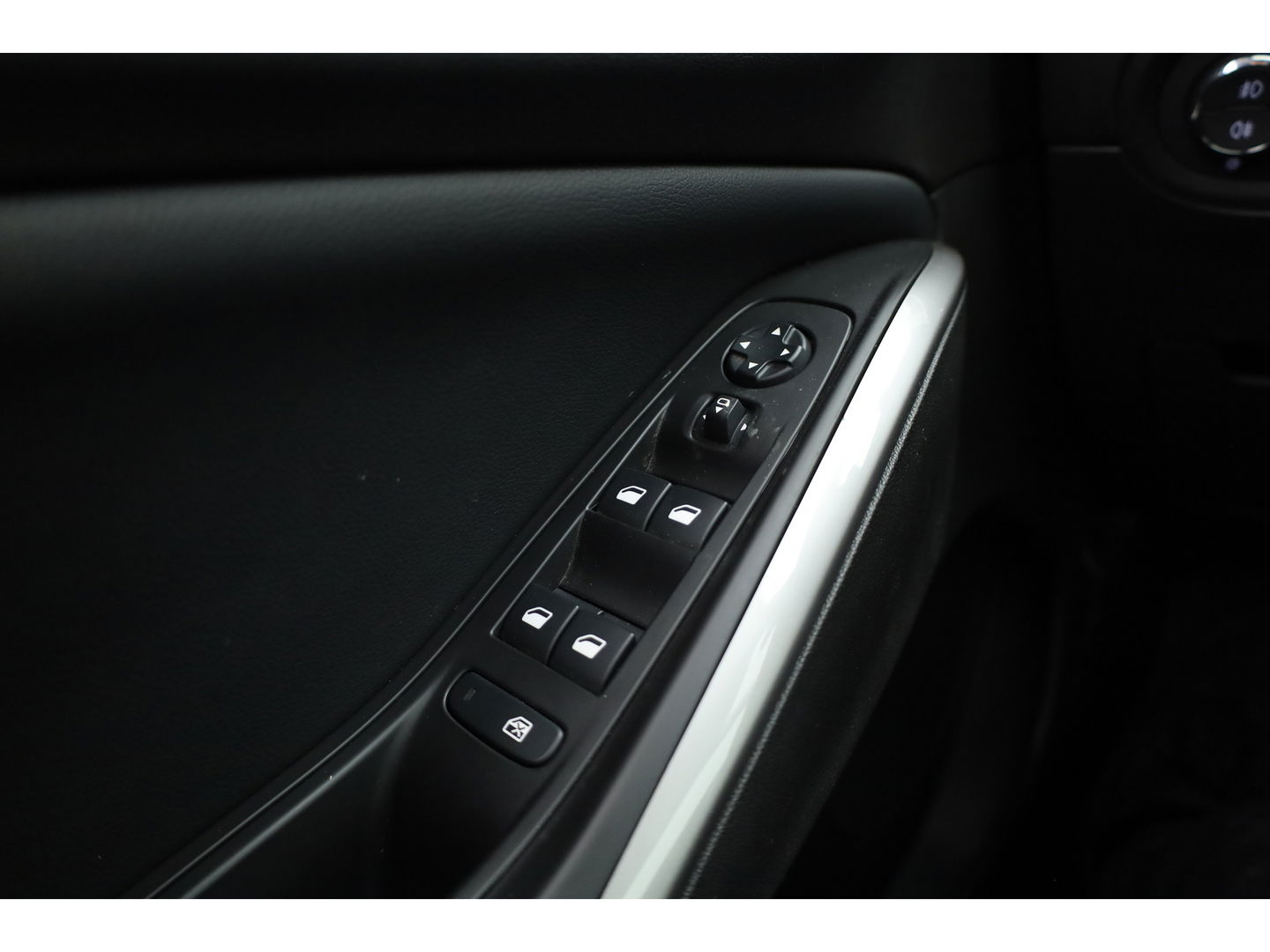 Opel Grandland 1.2 Turbo Ultimate | Navi | Stoel- Stuurverw. | Keyless | Apple Carplay | Dodehoekdet.