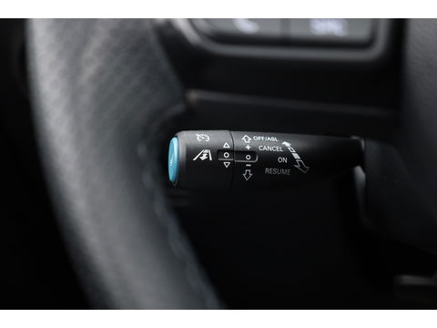MG ZS EV Luxury 45 kWh | Pano | Camera | Adapt. Cruise | Keyless | Apple CarPlay